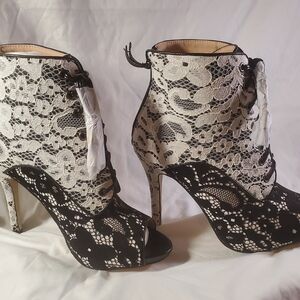 JustFab Black and White Lace Heels